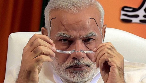 Modi thinking-700.jpg